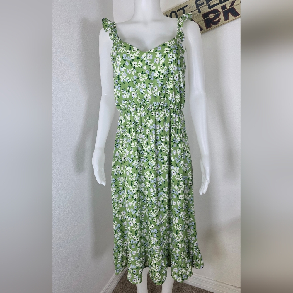 Jessica Simpson Green Floral Midi Dress Delicate Feminine Ruffle straps Large